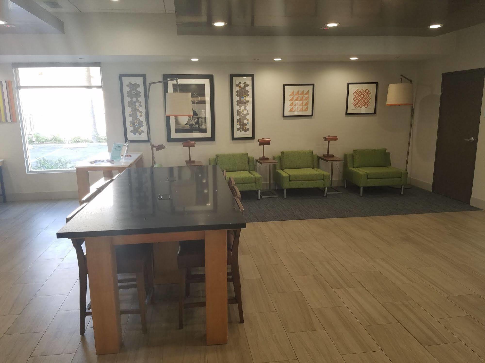 Holiday Inn Express Fullerton-Anaheim By Ihg Exteriér fotografie
