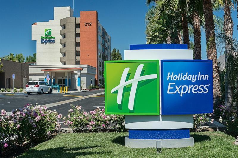 Holiday Inn Express Fullerton-Anaheim By Ihg Exteriér fotografie